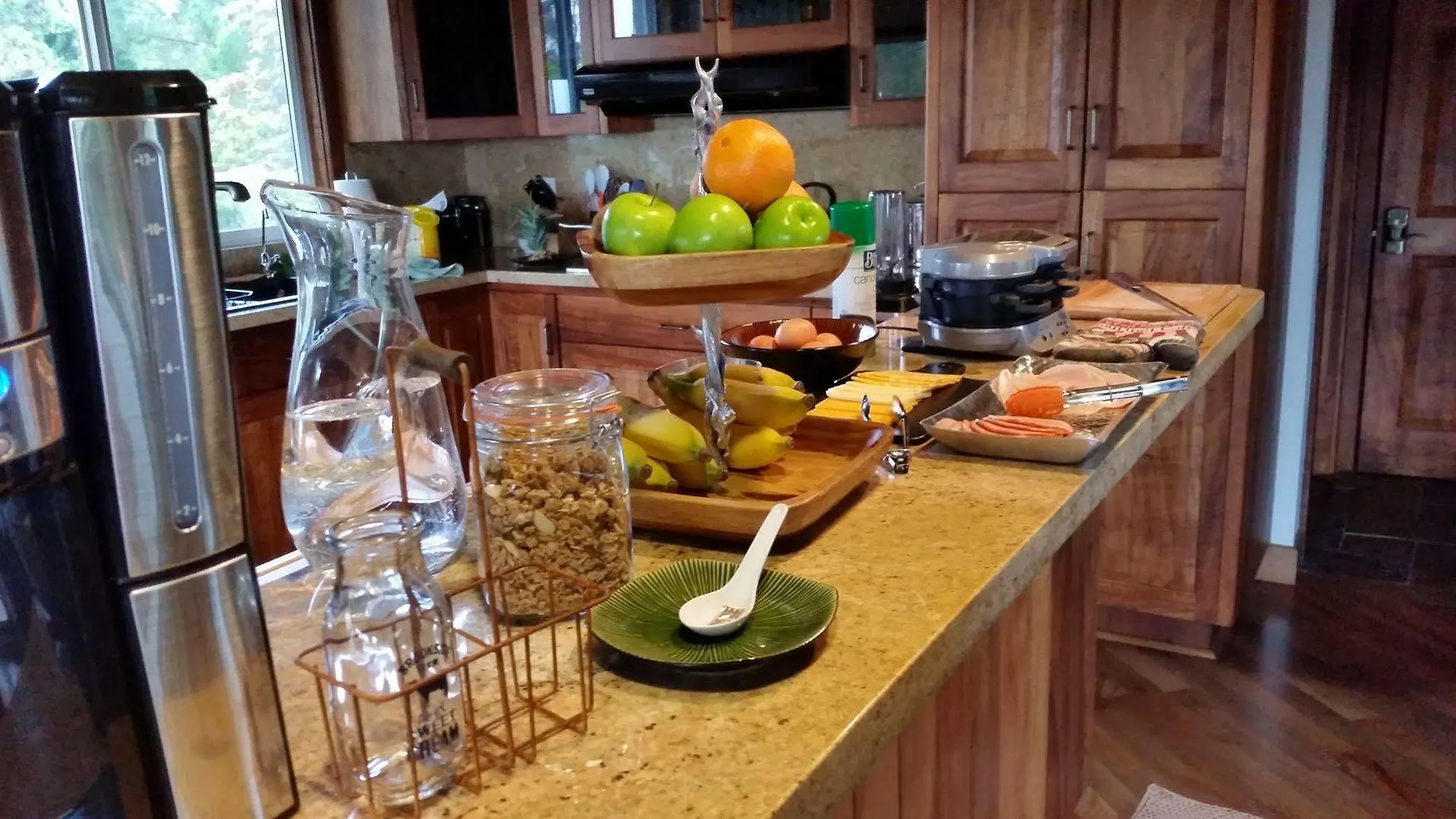Volcano Acres Ranch Bed And Breakfast