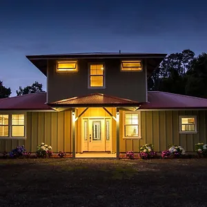 Bed & Breakfast Kilauea House, Volcano