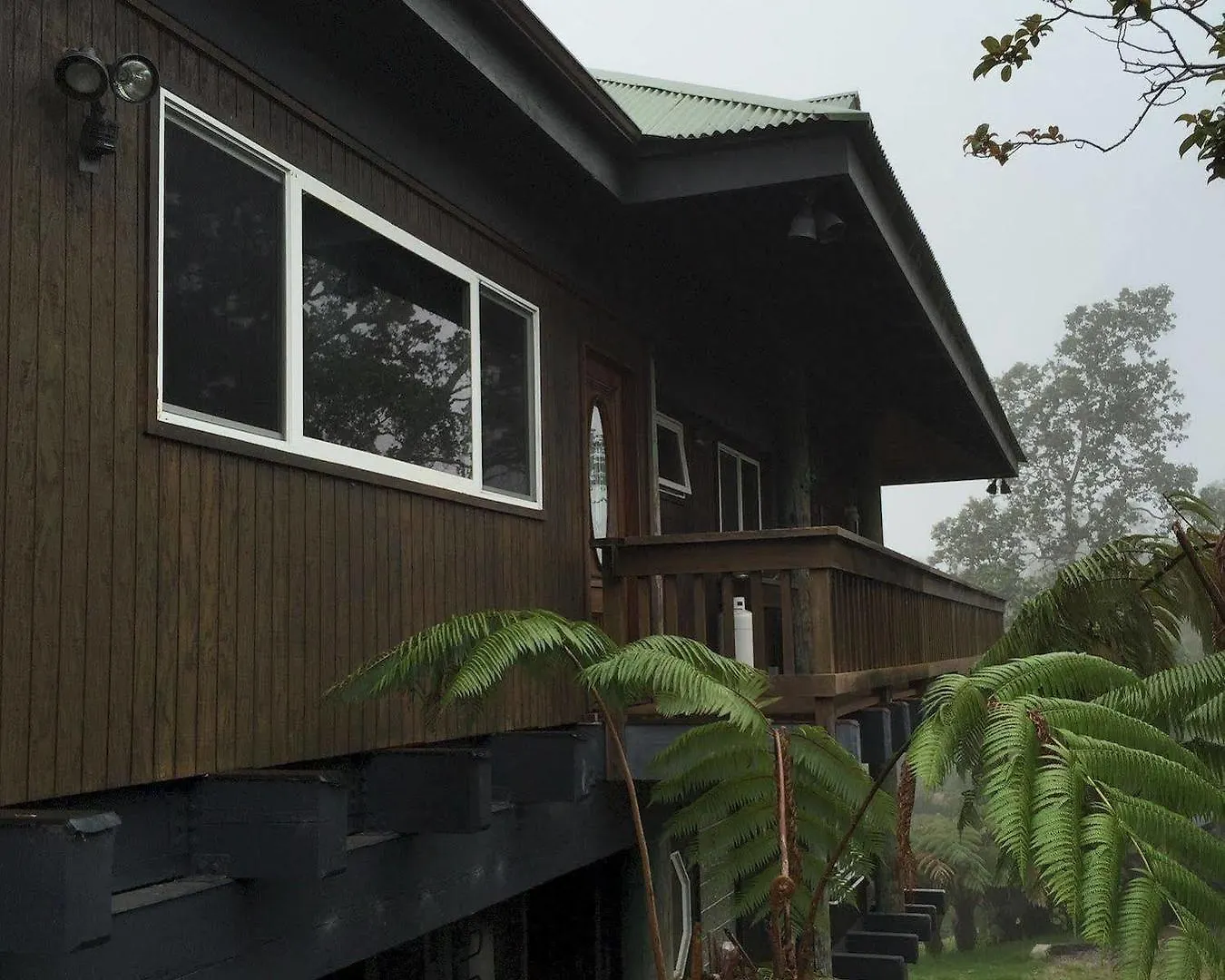 Volcano Acres Ranch Bed And Breakfast